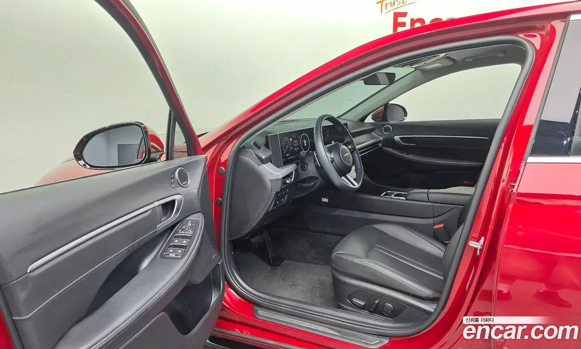 Hyundai Sonata 2025 2.0 автомат (гидро), фото 18