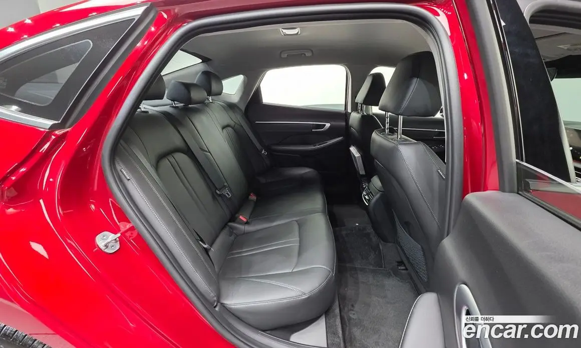 Hyundai Sonata 2025 2.0 автомат (гидро), фото 25