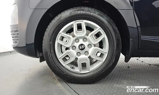 Hyundai Staria 2024 1.6 автомат (гидро), миниатюра 5
