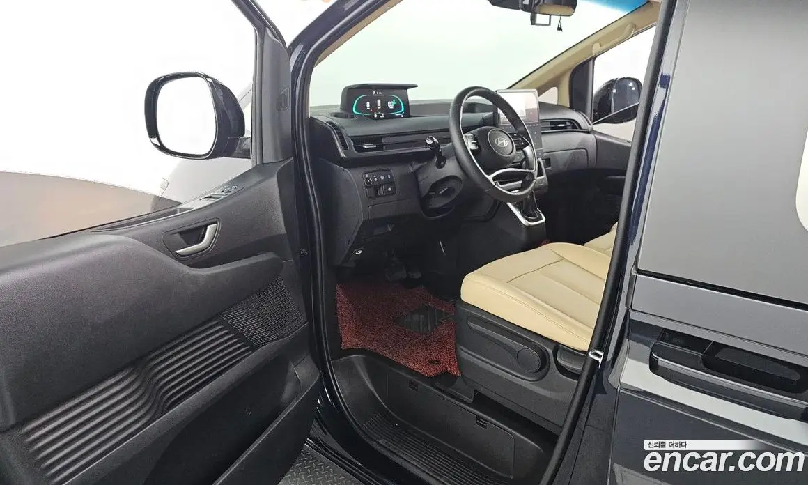 Hyundai Staria 2024 1.6 автомат (гидро), фото 10