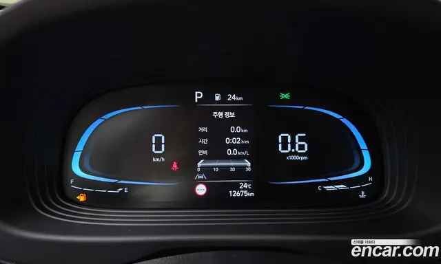 Hyundai Venue 2025 1.6 автомат (гидро), миниатюра 11