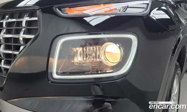 Hyundai Venue 2025 1.6 автомат (гидро), миниатюра 8