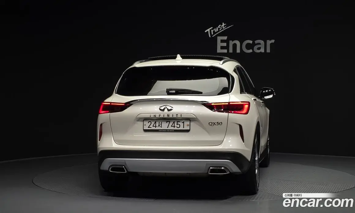 Infiniti QX50 2019 2.0 автомат (гидро), фото 4 Infiniti QX50 2019 2.0 автомат (гидро), фото 4