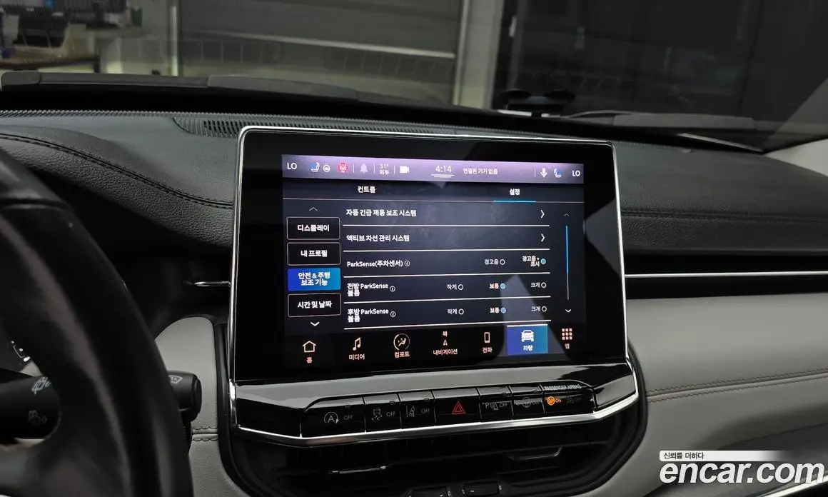 Jeep Compass 2022 2.4 автомат (гидро), фото 22