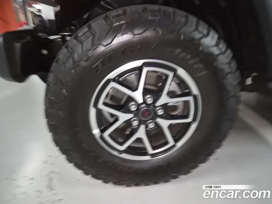 Jeep Wrangler 2025 2.0 автомат (гидро), фото 13