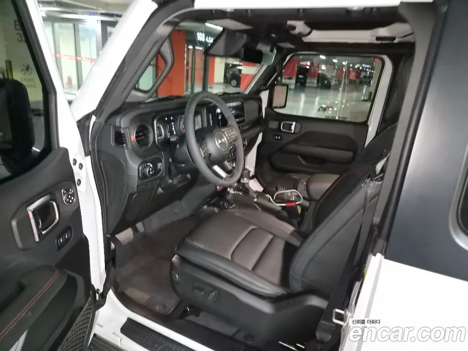 Jeep Wrangler 2025 2.0 автомат (гидро), фото 19