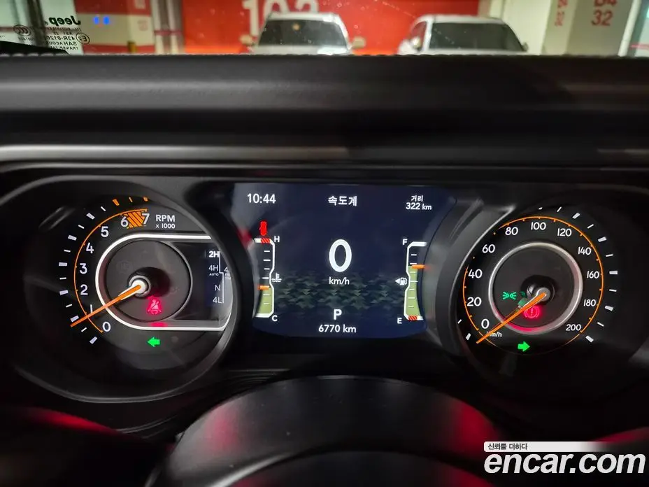 Jeep Wrangler 2025 2.0 автомат (гидро), фото 3