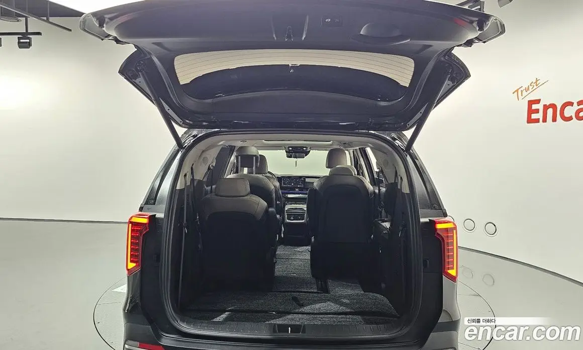 Kia Carnival 2024 3.5 автомат (гидро), фото 26