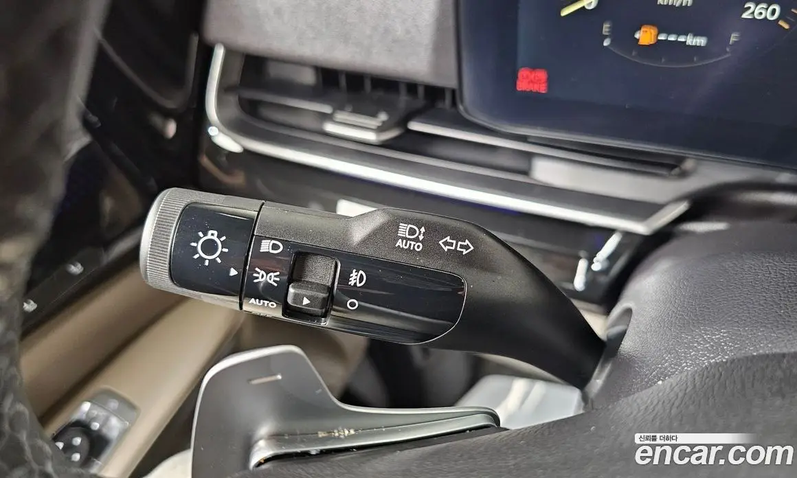 Kia Carnival 2024 3.5 автомат (гидро), фото 37