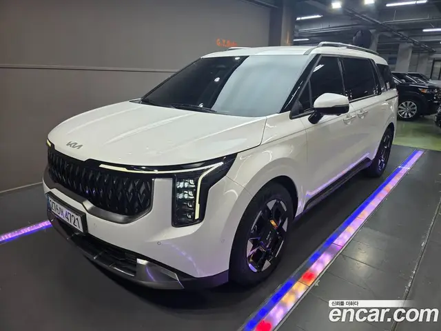 Kia Carnival, 2024, 14 075 км