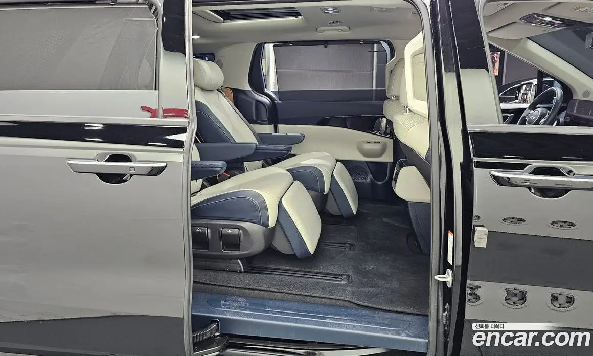 Kia Carnival 2024 1.6 автомат (гидро), фото 18