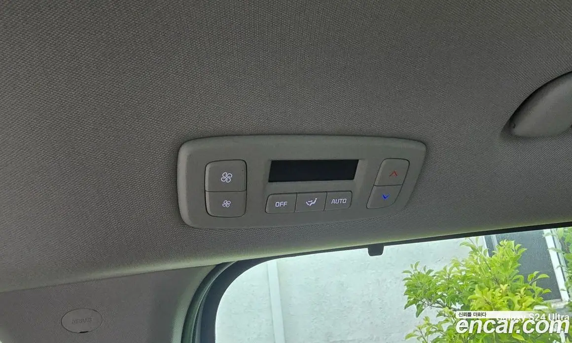 Kia Carnival 2025 1.6 автомат (гидро), фото 13