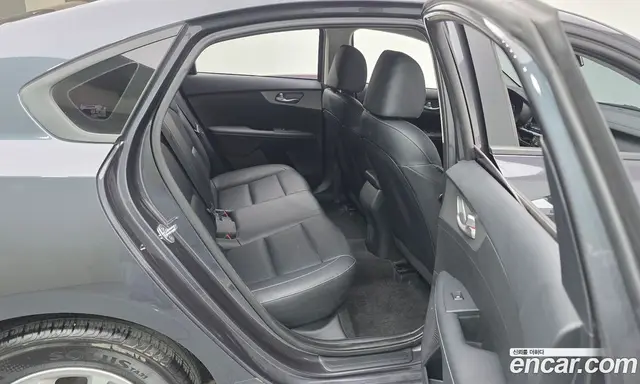 Kia K3 2020 1.6 автомат (гидро), миниатюра 11