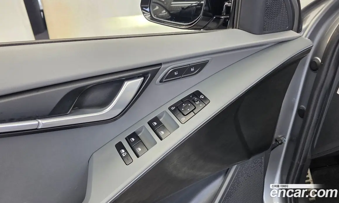 Kia Niro 2022 1.6 автомат (гидро), фото 27