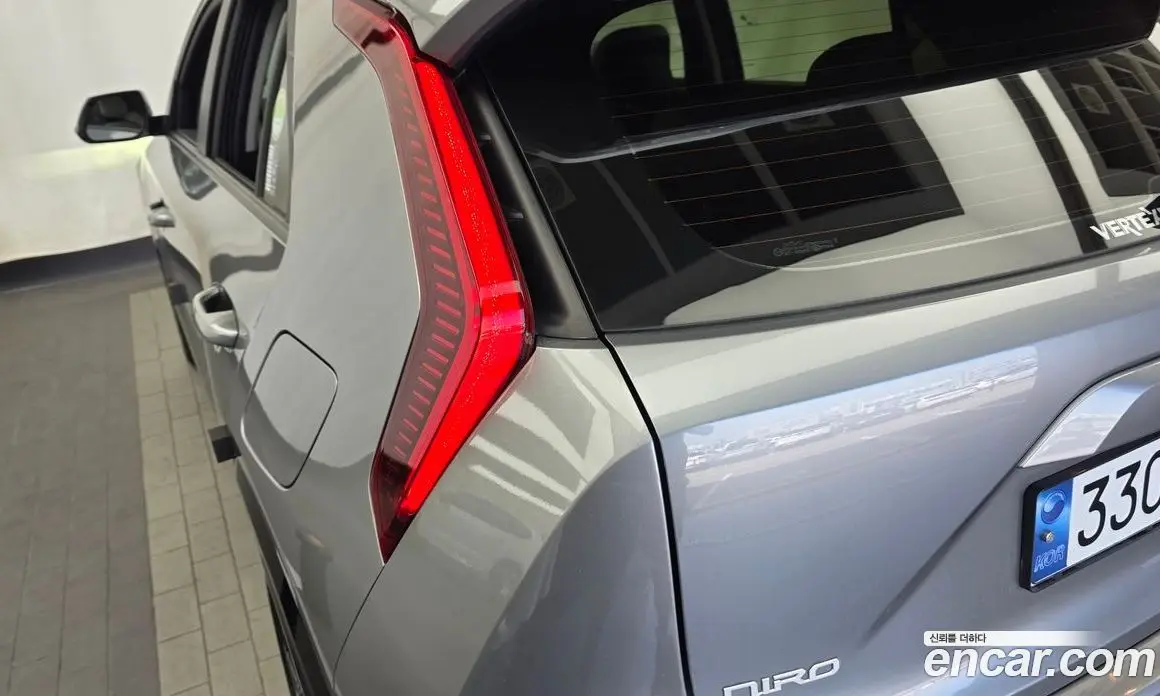 Kia Niro 2022 1.6 автомат (гидро), фото 9