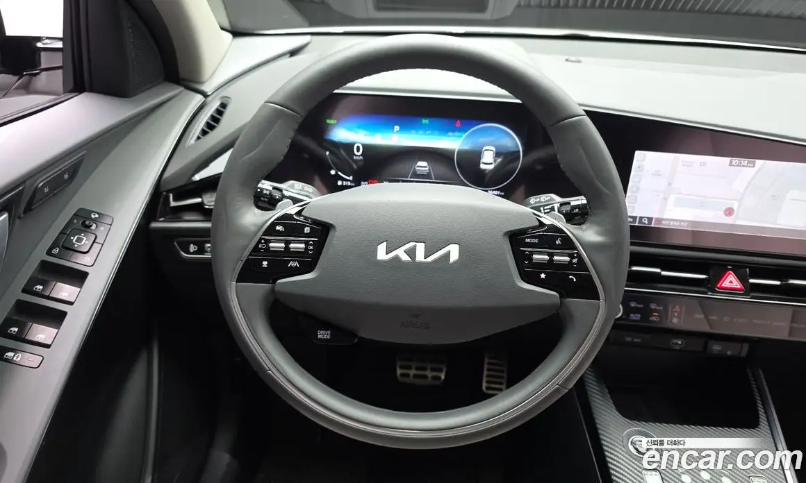 Kia Niro 2022 1.6 автомат (гидро), фото 13