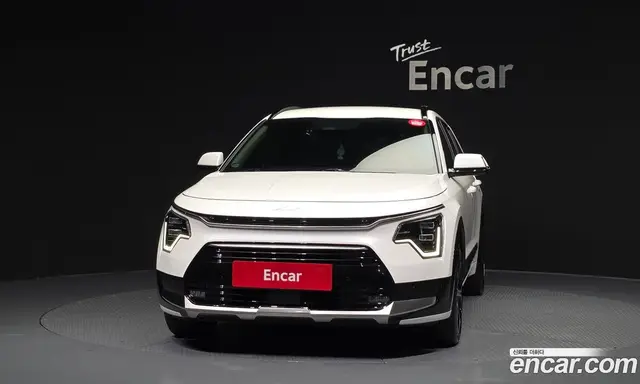 Kia Niro 2022 1.6 автомат (гидро), миниатюра 3