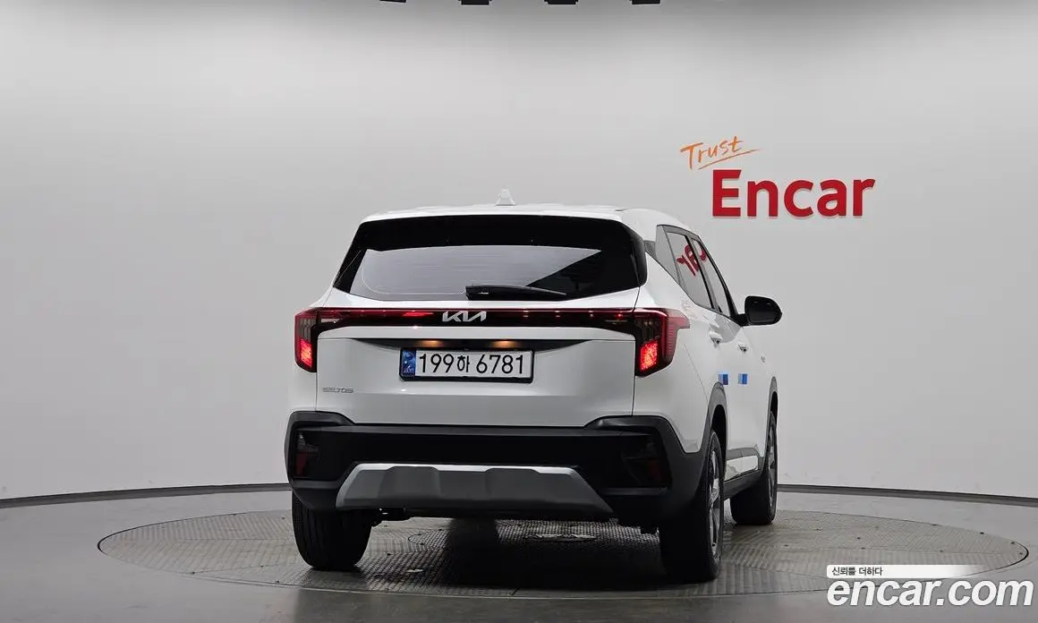 Kia Seltos 2024 1.6 автомат (гидро), фото 3