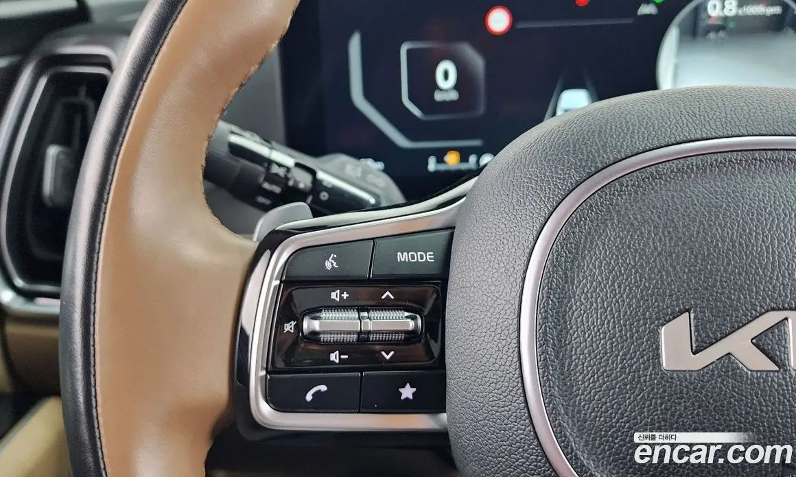 Kia Sorento 2023 2.5 автомат (гидро), фото 15