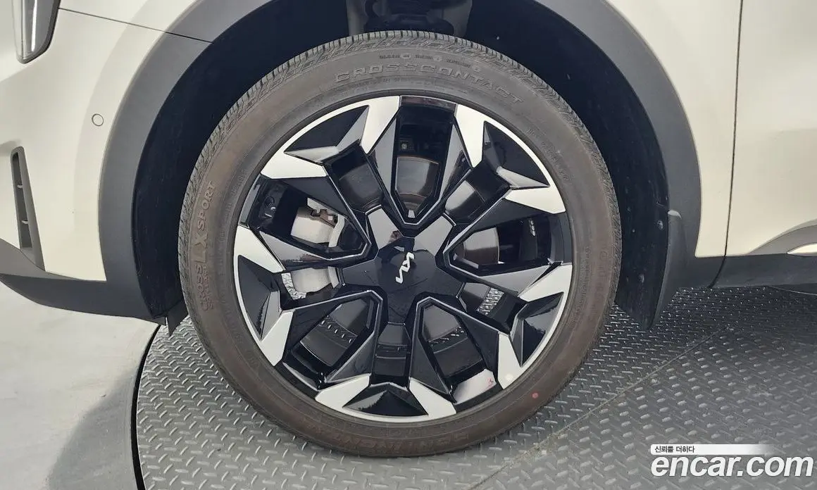 Kia Sorento 2023 2.5 автомат (гидро), фото 5