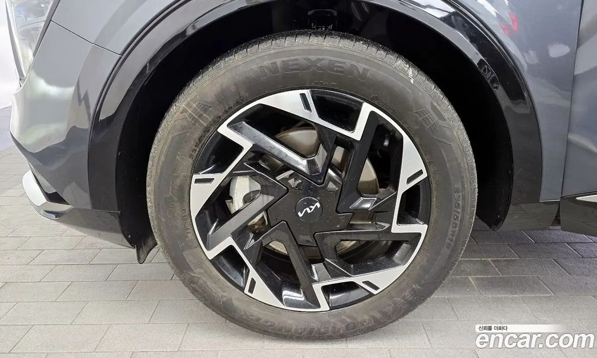 Kia Sportage 2023 1.6 автомат (гидро), фото 5