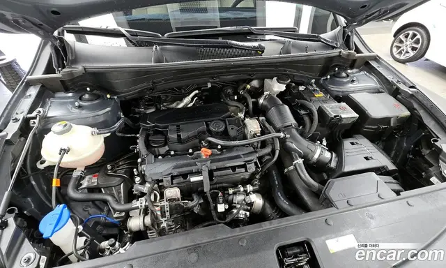 Kia Sportage 2023 1.6 автомат (гидро), миниатюра 6