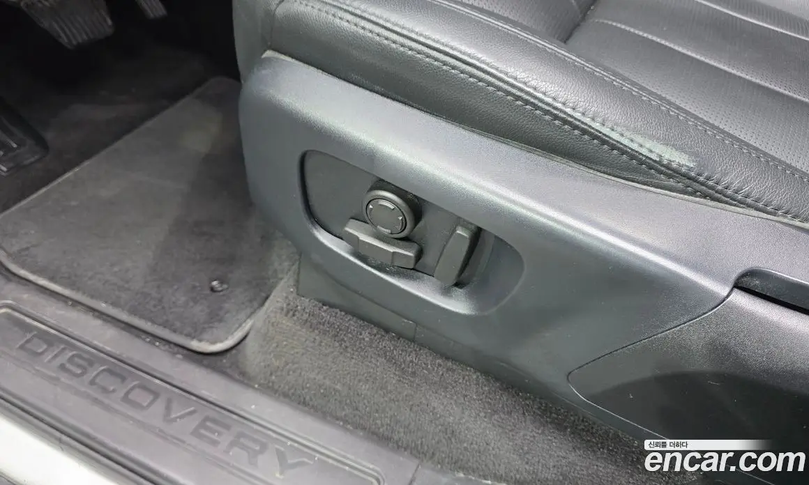 Land Rover Discovery 2019 2.0 автомат (гидро), фото 17