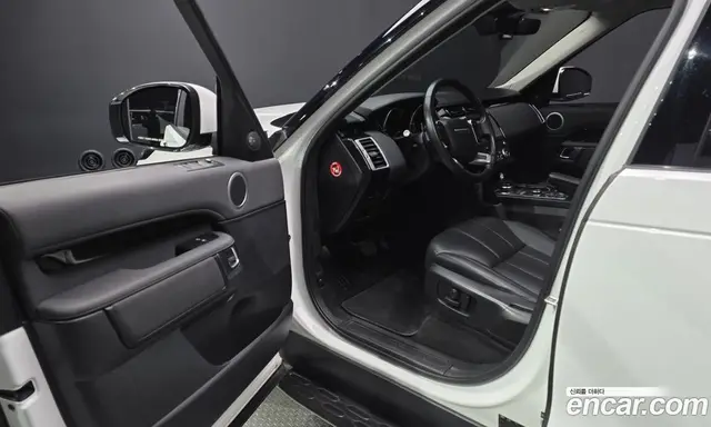 Land Rover Discovery 2019 2.0 автомат (гидро), миниатюра 10