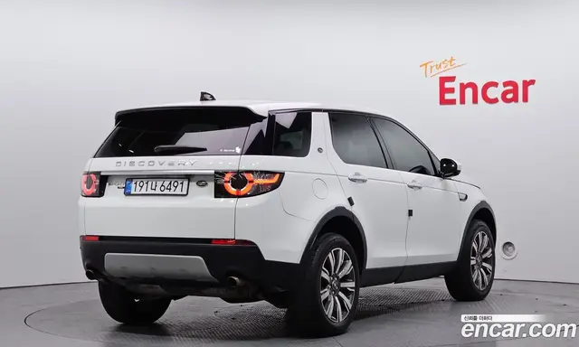 Land Rover Discovery Sport 2018 2.0 автомат (гидро), миниатюра 2