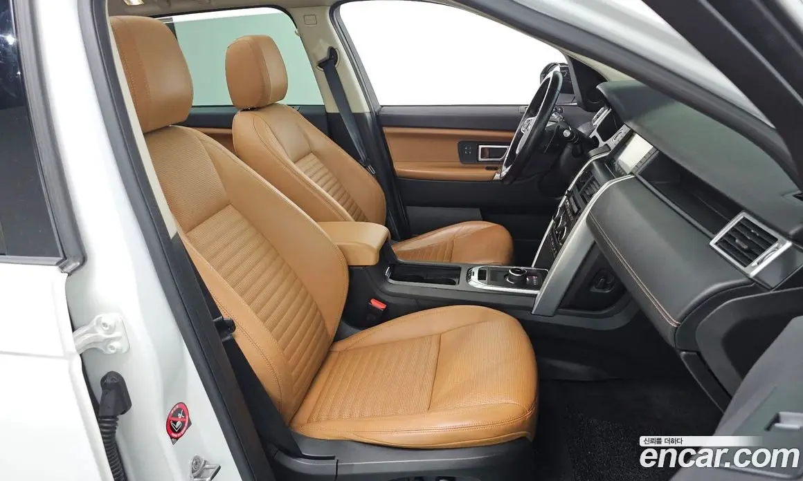 Land Rover Discovery Sport 2018 2.0 автомат (гидро), фото 16