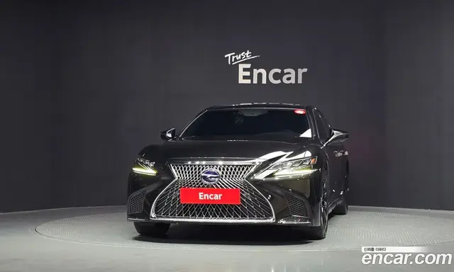 Lexus LS 2018 3.5 автомат (гидро), миниатюра 3 Lexus LS 2018 3.5 автомат (гидро), миниатюра 3