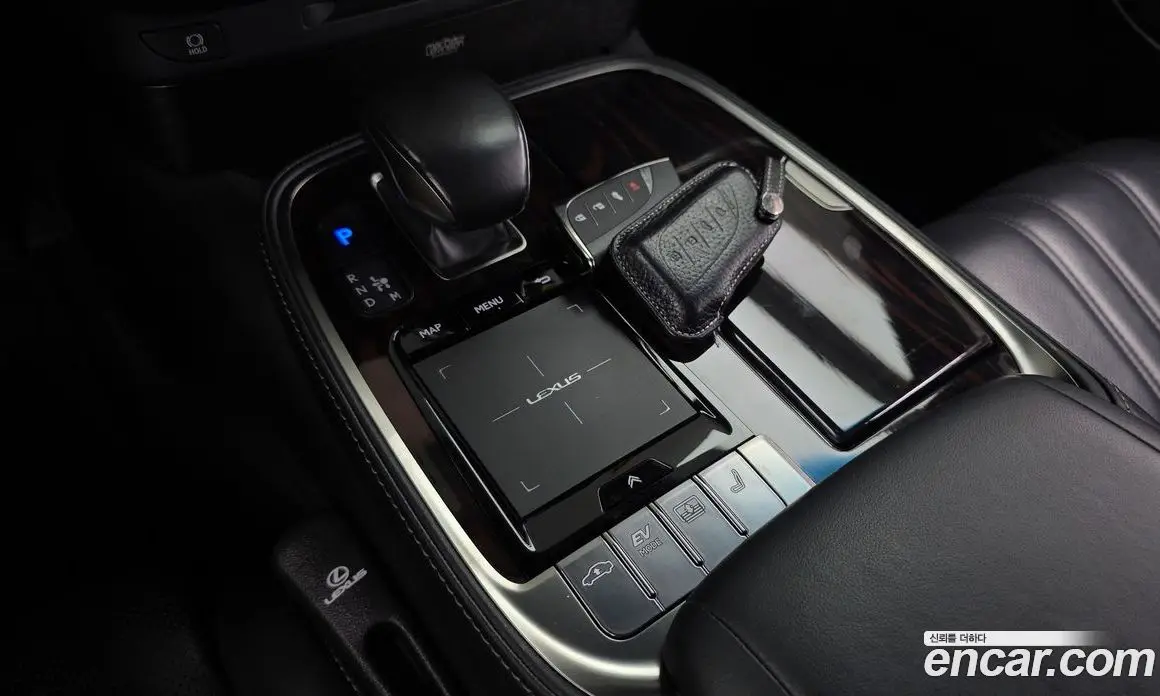 Lexus LS 2018 3.5 автомат (гидро), фото 9 Lexus LS 2018 3.5 автомат (гидро), фото 9