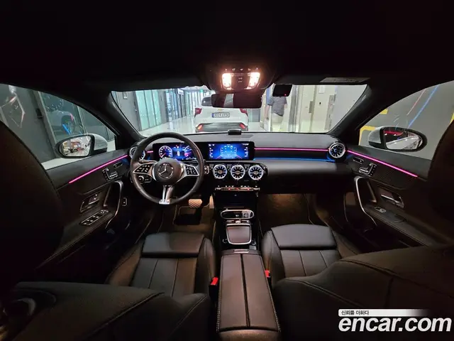 Mercedes-Benz A-Class 2024 2.0 гидро, миниатюра 7