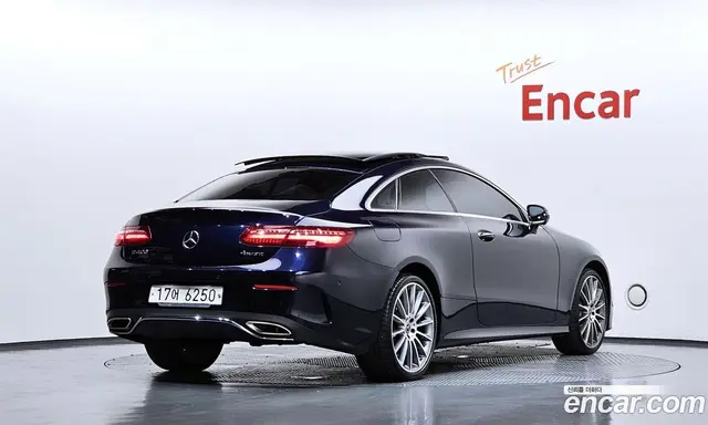Mercedes-Benz E-Class 2017 3.0 автомат (гидро), миниатюра 2