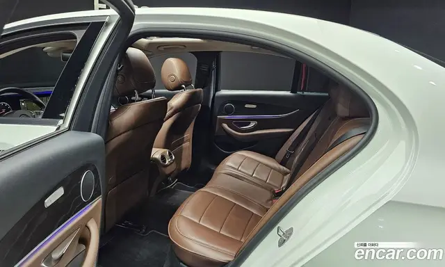 Mercedes-Benz E-Class 2017 2.0 гидро, миниатюра 12