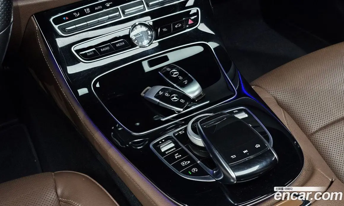 Mercedes-Benz E-Class 2017 2.0 гидро, фото 18 Mercedes-Benz E-Class 2017 2.0 гидро, фото 18