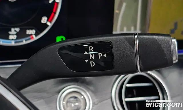 Mercedes-Benz E-Class 2017 2.0 гидро, миниатюра 9 Mercedes-Benz E-Class 2017 2.0 гидро, миниатюра 9