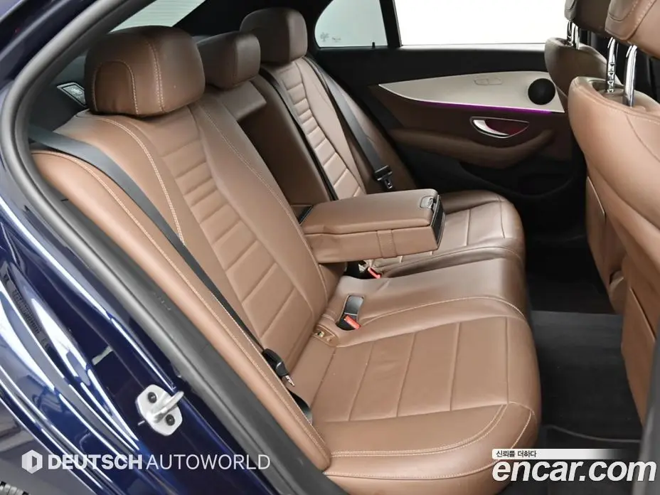Mercedes-Benz E-Class 2020 2.0 автомат (гидро), фото 12