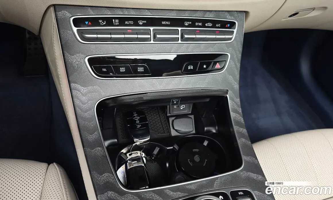 Mercedes-Benz E-Class 2023 3.0 автомат (гидро), фото 26