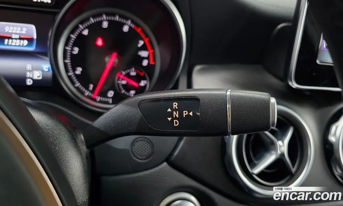 Mercedes-Benz GLA-Class 2017 2.0 гидро, фото 12