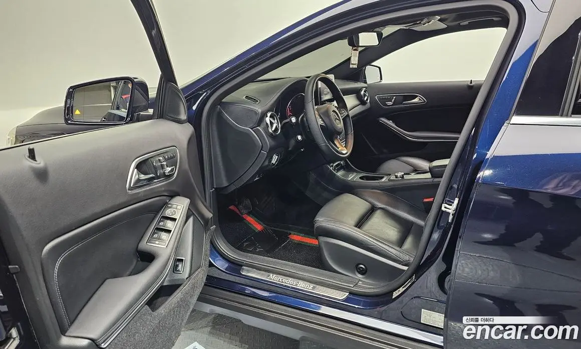 Mercedes-Benz GLA-Class 2017 2.0 гидро, фото 13