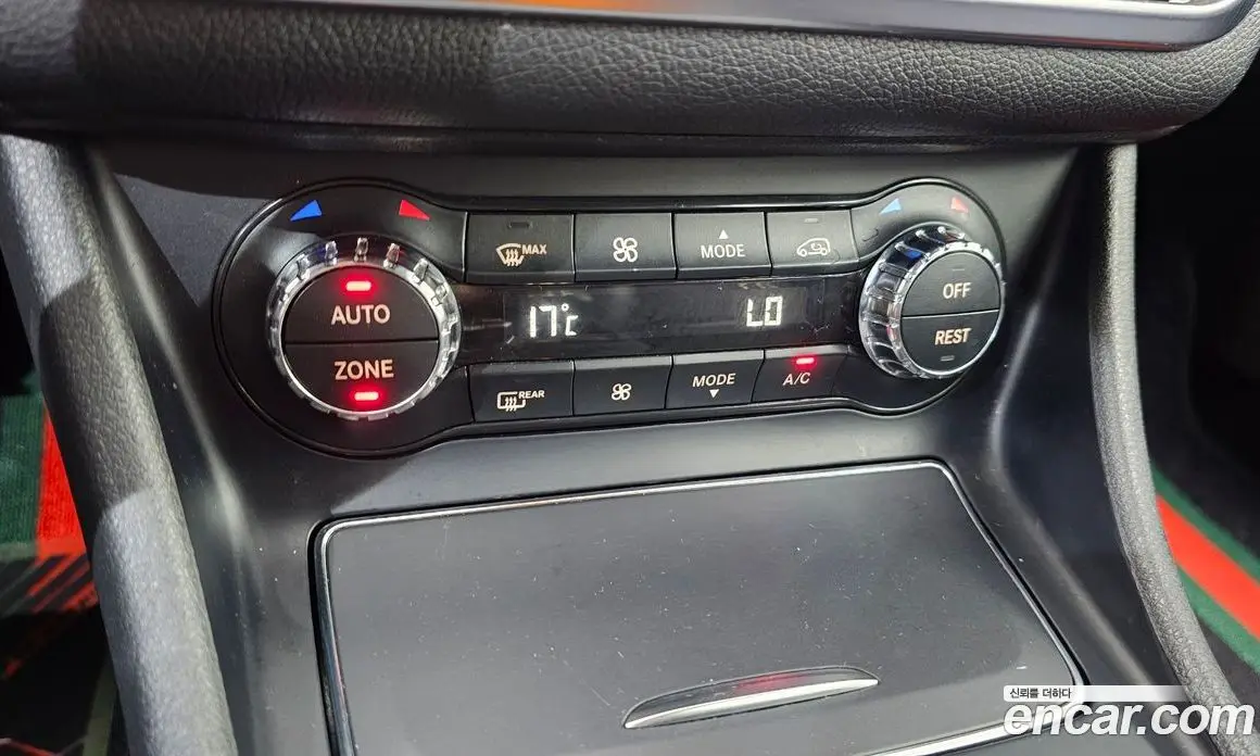 Mercedes-Benz GLA-Class 2017 2.0 гидро, фото 19