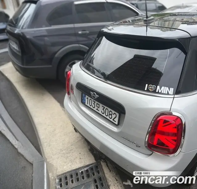 Mini Cooper 2019 1.5 автомат (гидро), миниатюра 2