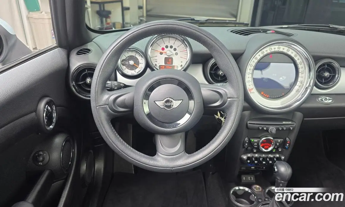 Mini Cooper Convertible 2014 1.6 автомат (гидро), фото 13