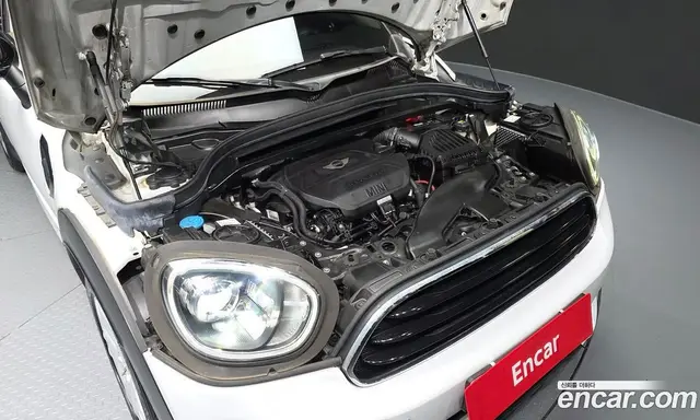 Mini Countryman 2017 2.0 автомат (гидро), миниатюра 6