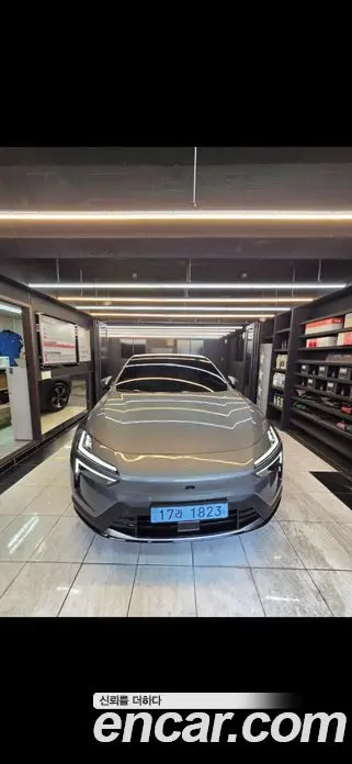 Polestar Polestar 4 2025 0.4 автомат (гидро), миниатюра 2