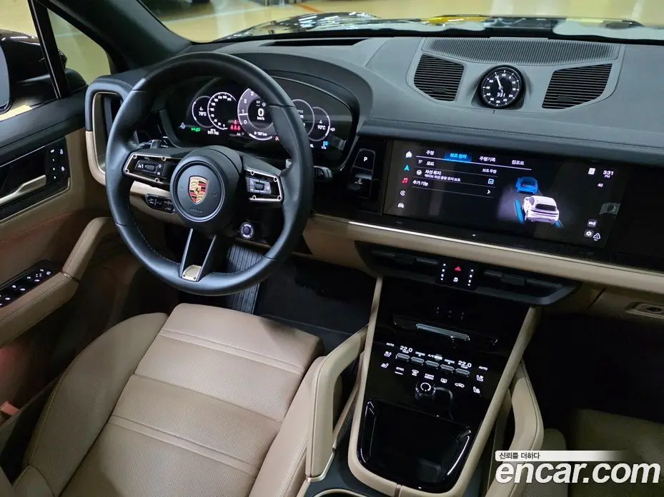 Porsche Cayenne 2024 3.0 автомат (гидро), фото 17