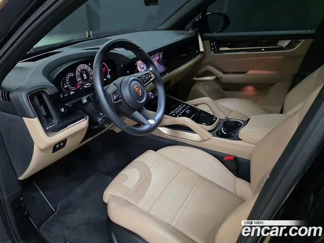 Porsche Cayenne 2024 3.0 автомат (гидро), миниатюра 7