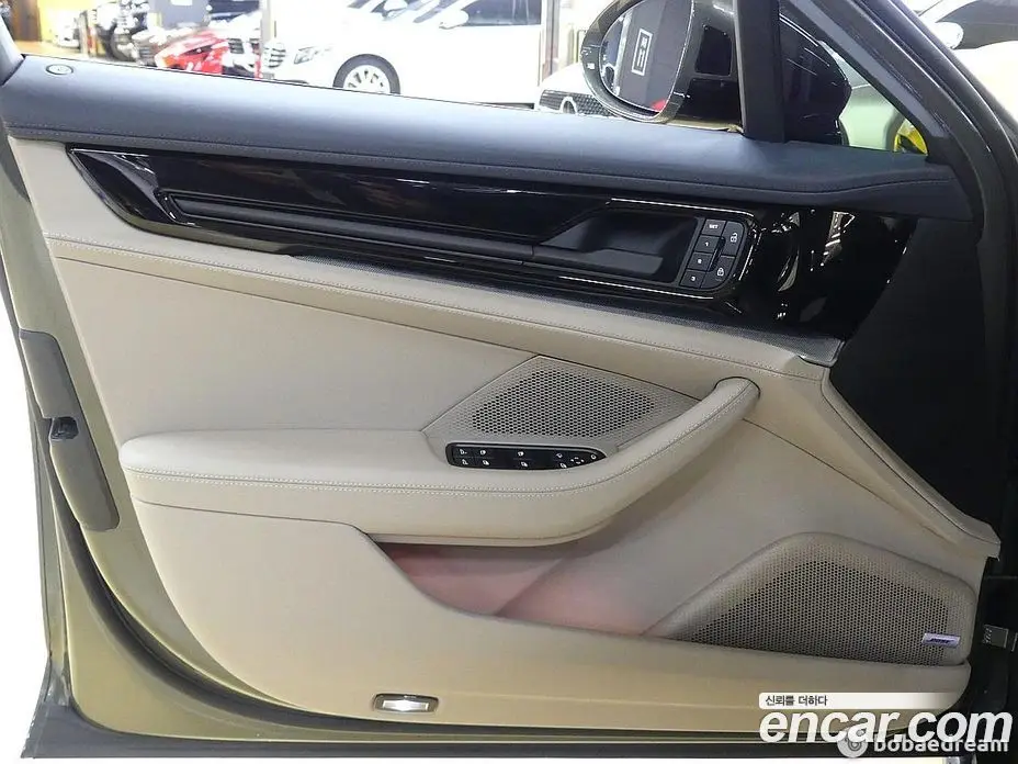 Porsche Panamera 2025 4.0 автомат (гидро), фото 11
