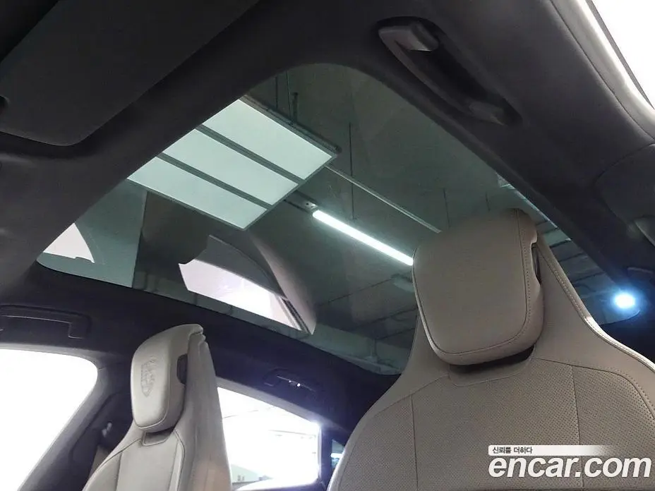 Porsche Taycan 2023 0.1 автомат (гидро), фото 13